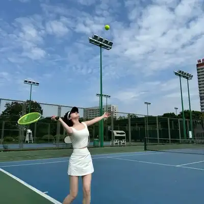 龙承悦